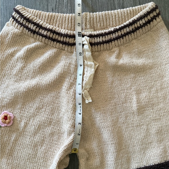 POL Sweater Pants w/Knitted Flowers NWOT - Picture 7 of 10